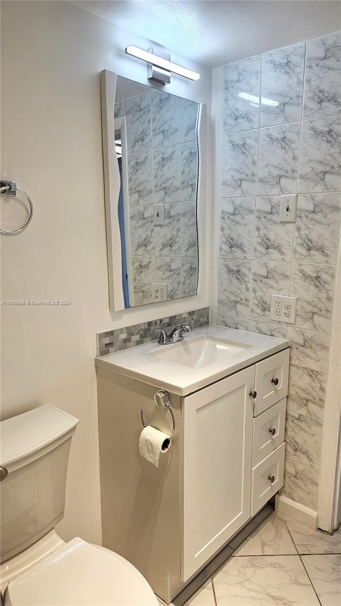 200 NE 12th Ave #5C, Hallandale Beach, Florida image 16