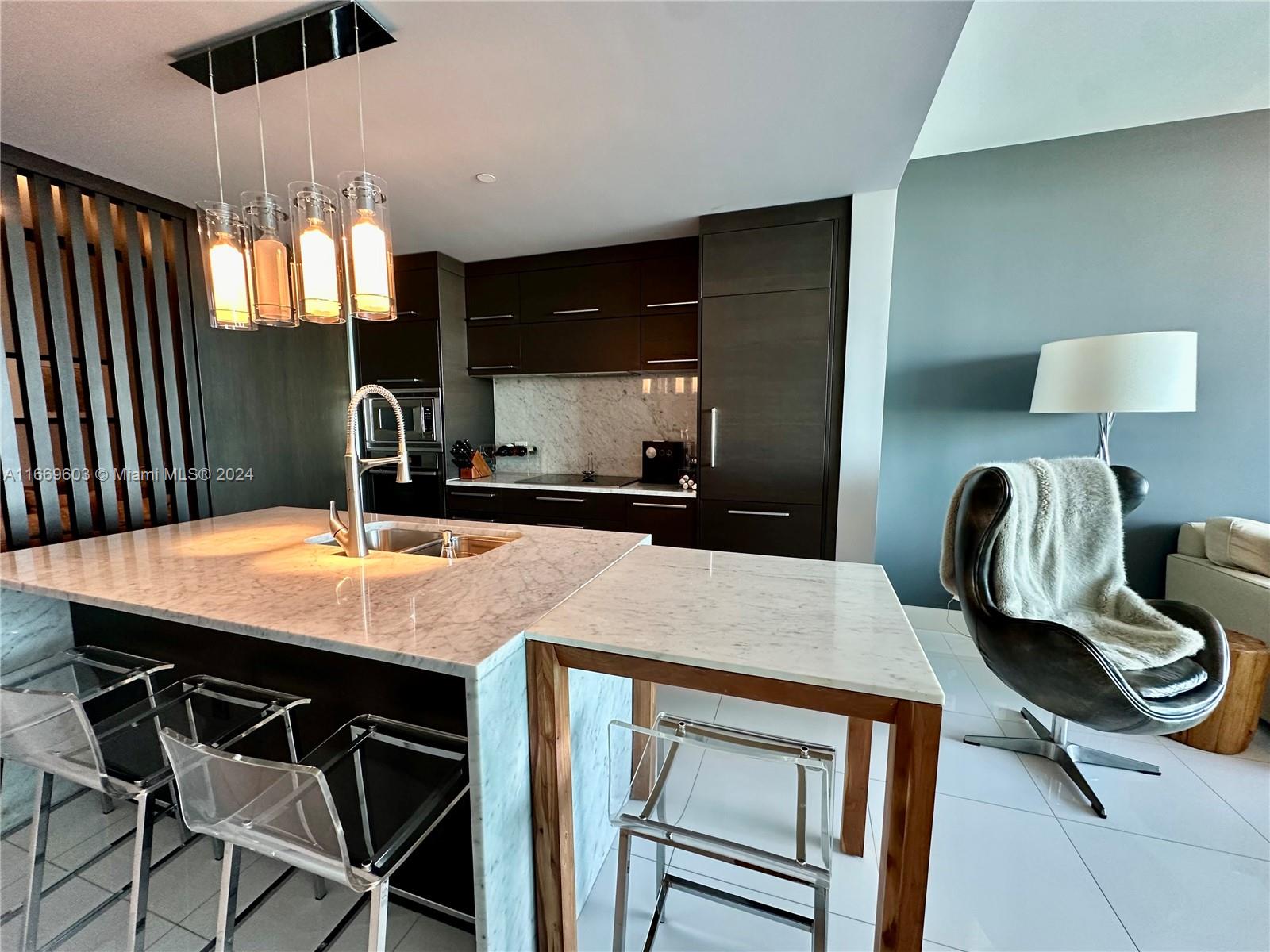 900 Biscayne Blvd #1903, Miami FL 33132
