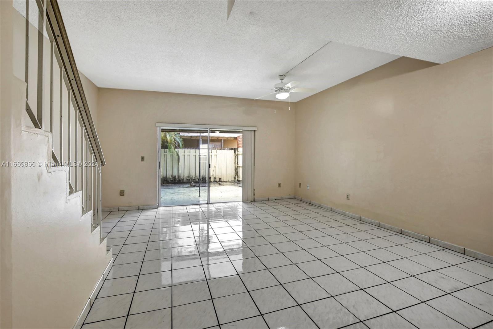 4408 W 12th Ln #3, Hialeah, Florida image 2