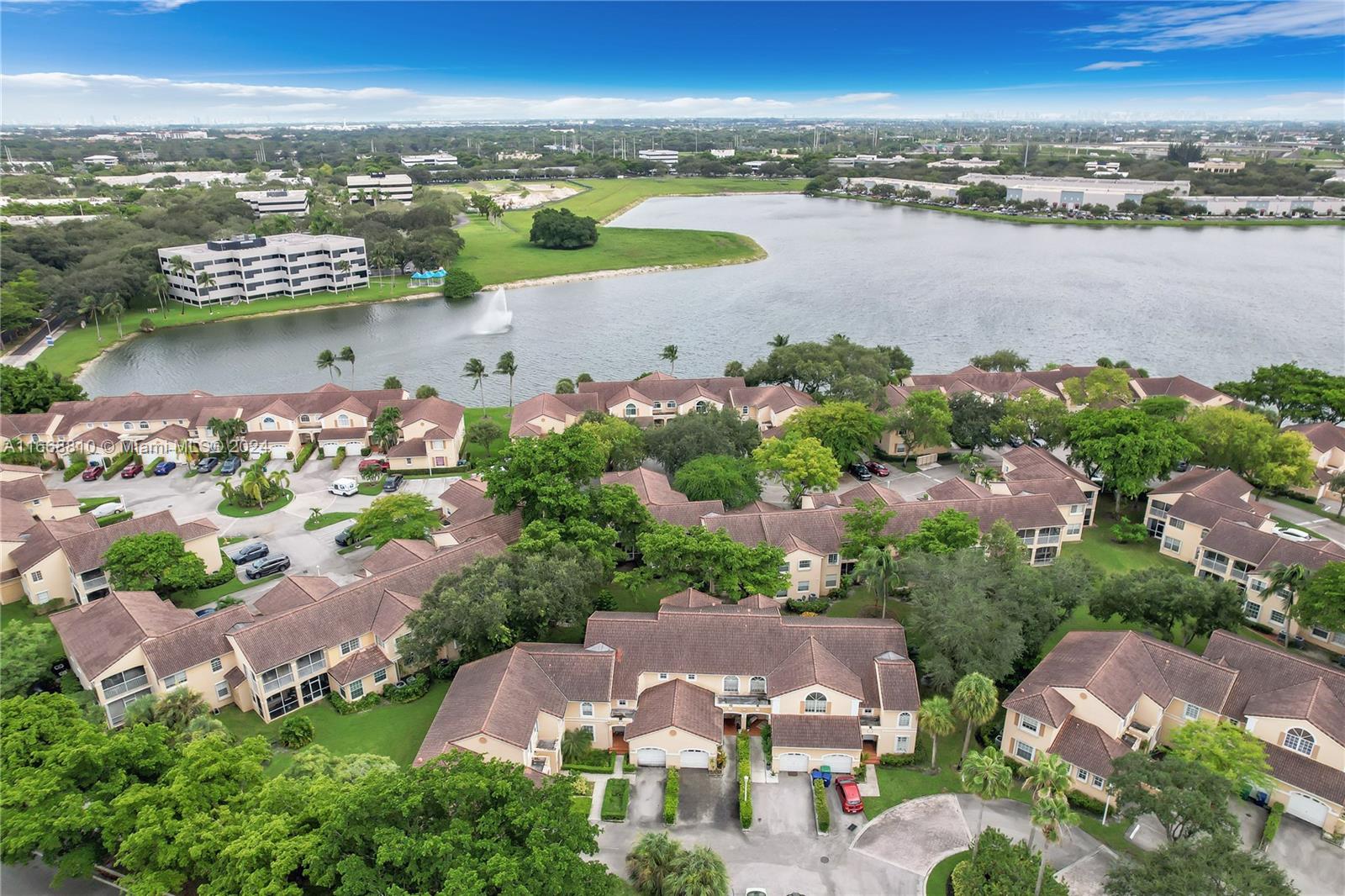 14807 Balgowan Rd #102-12, Miami Lakes, Florida image 8