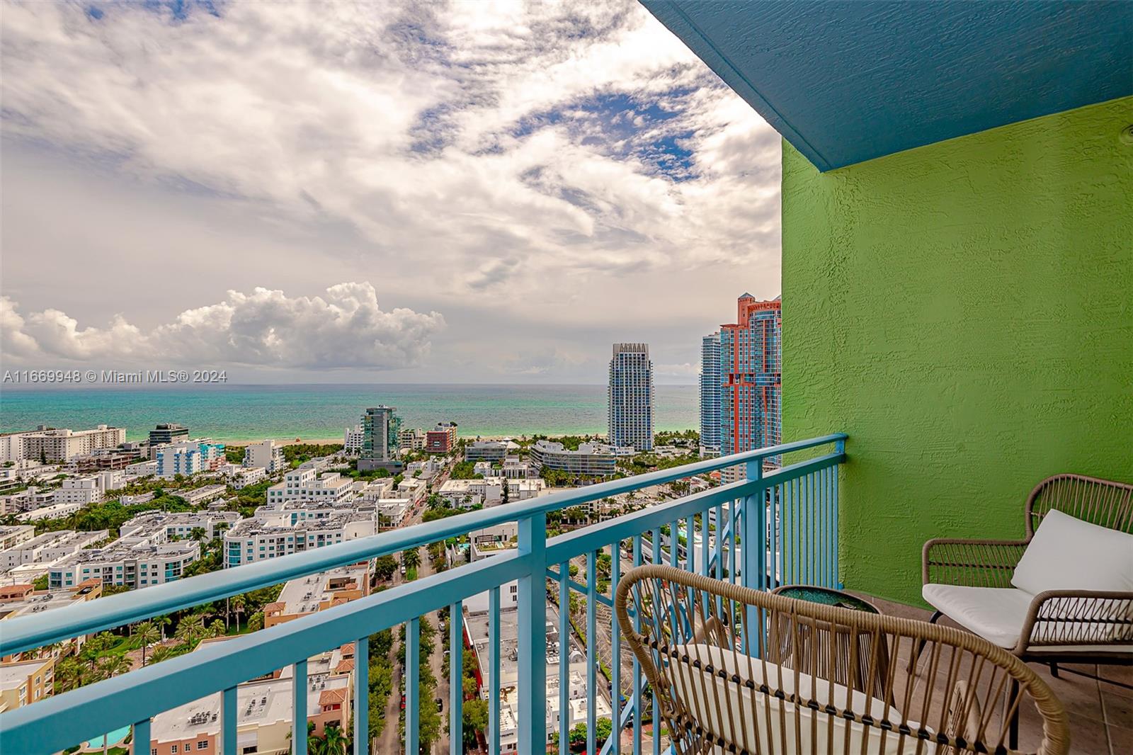 90 Alton Rd #PH3205, Miami Beach FL 33139