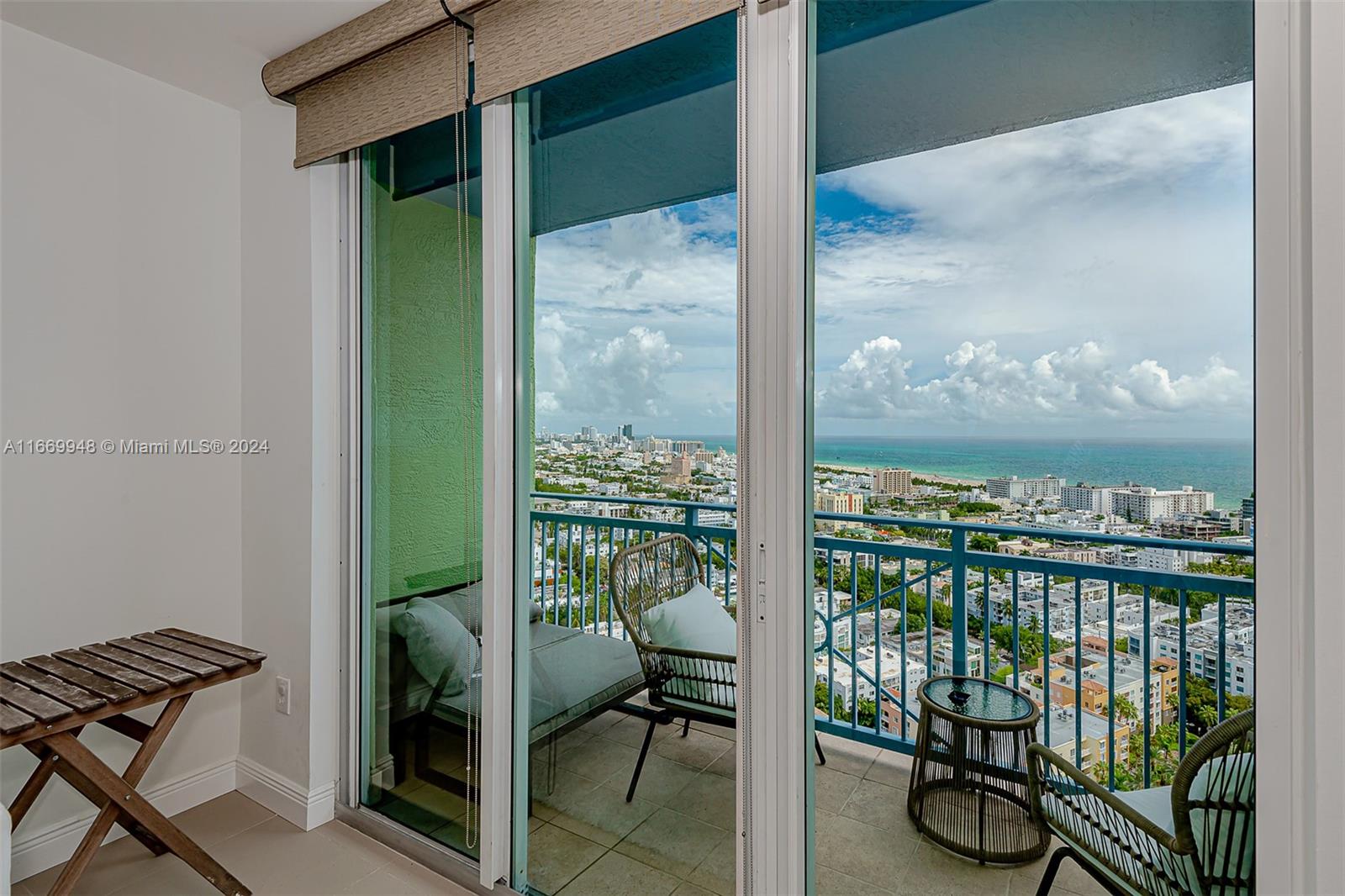 90 Alton Rd #PH3205, Miami Beach FL 33139
