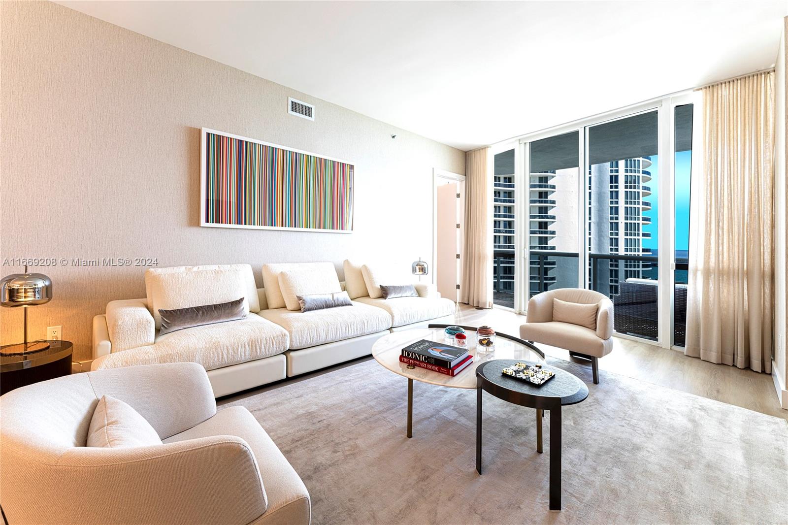 15901 Collins Ave #903, Sunny Isles Beach FL 33160