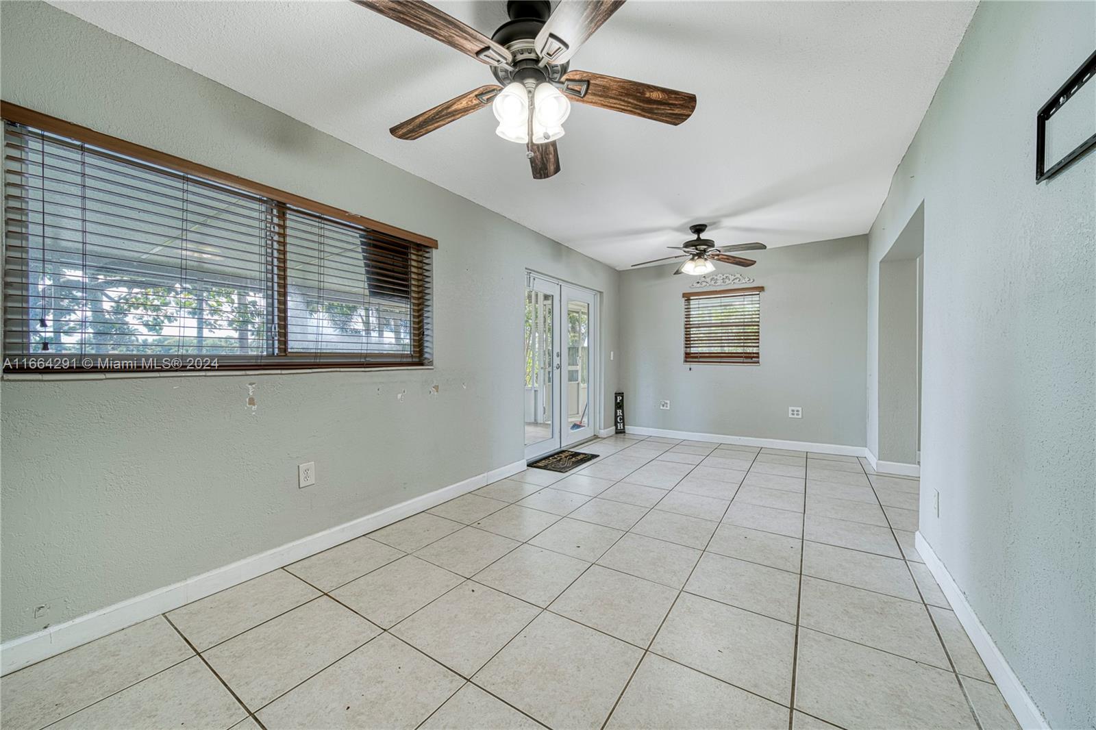 1211 NW 96th Ter, Pembroke Pines, Florida image 19