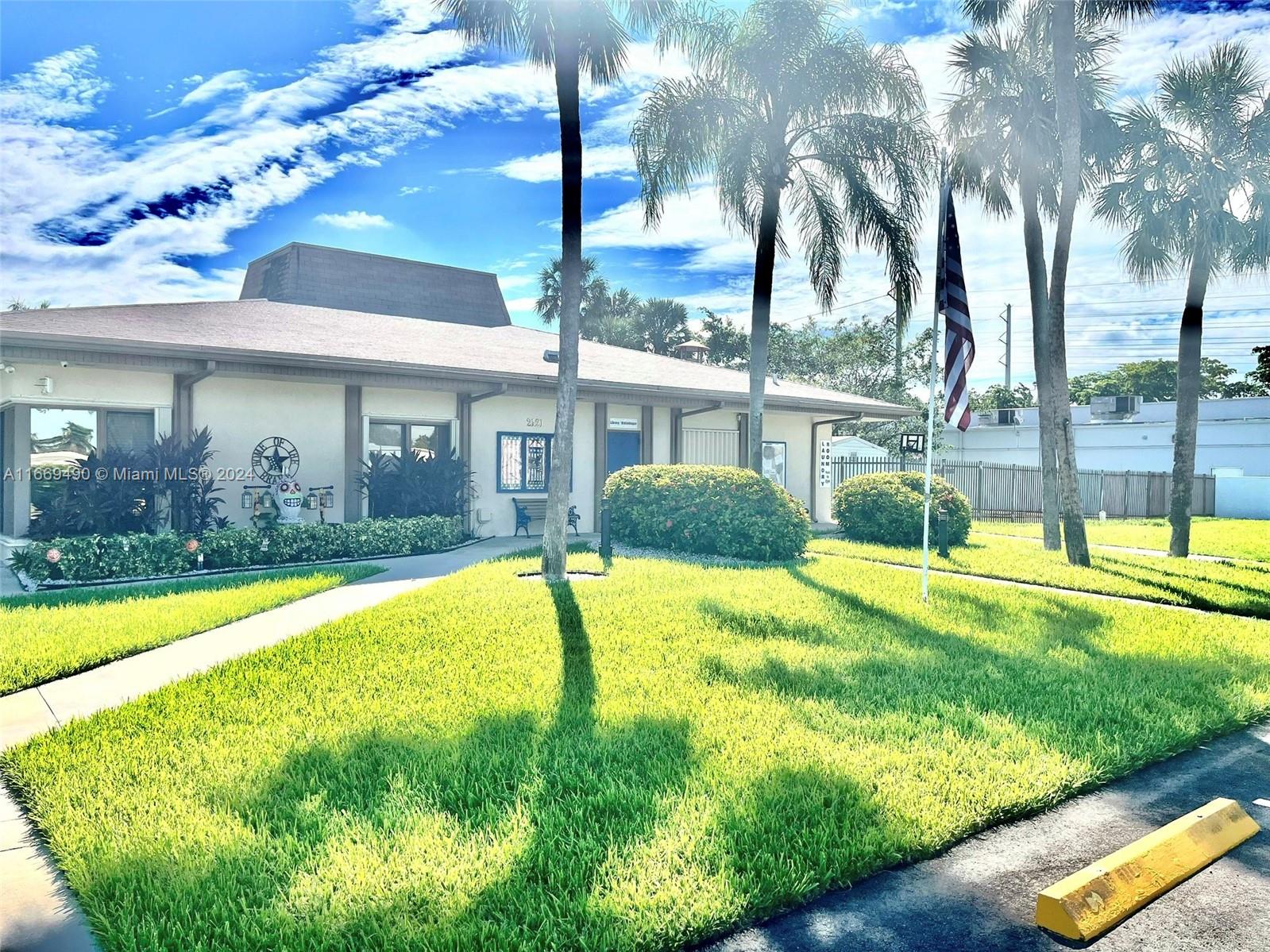 5231 SW 23rd Ave, Dania Beach, Florida image 30