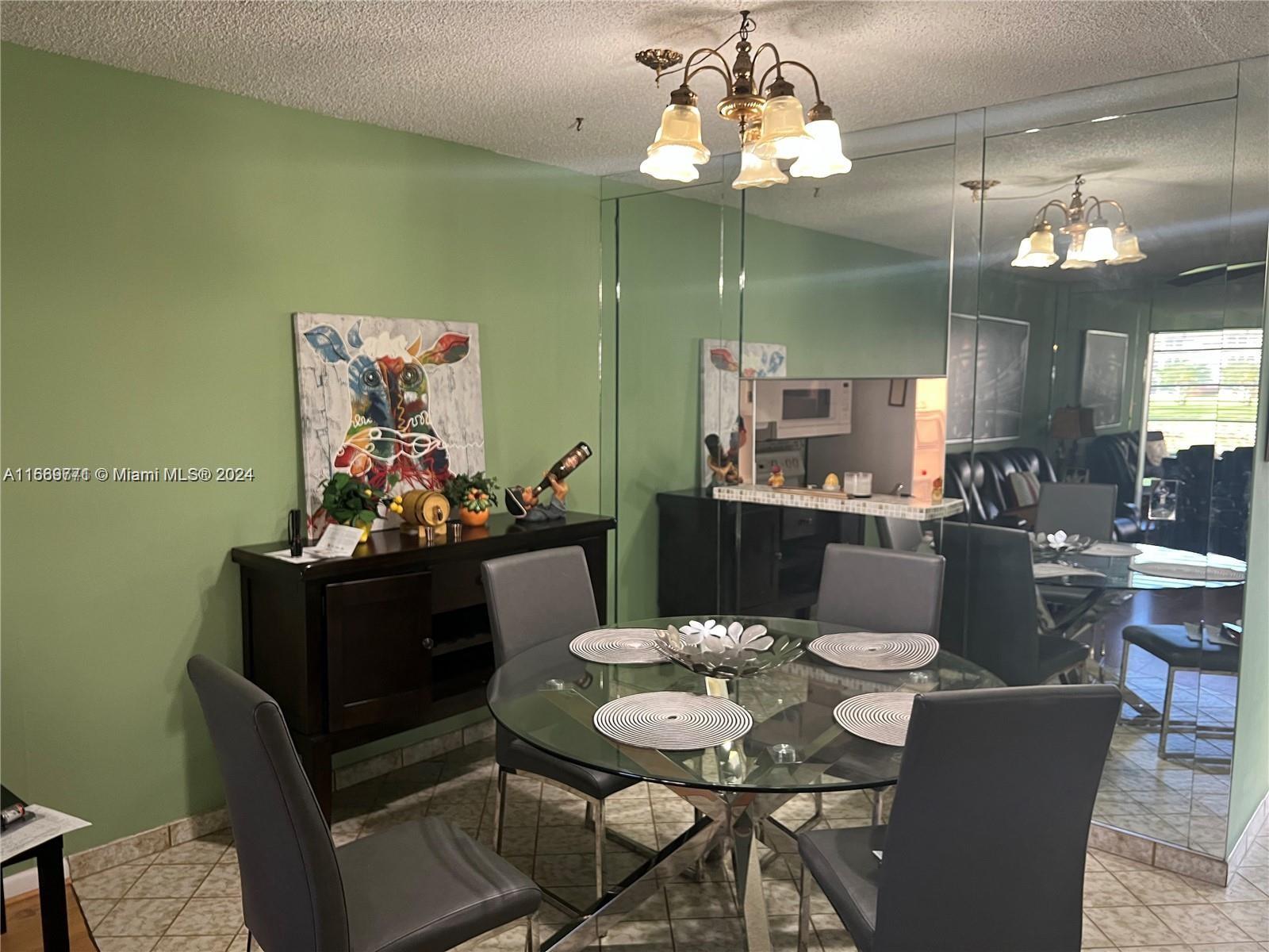 4800 NW 35th St #403, Lauderdale Lakes, Florida image 3