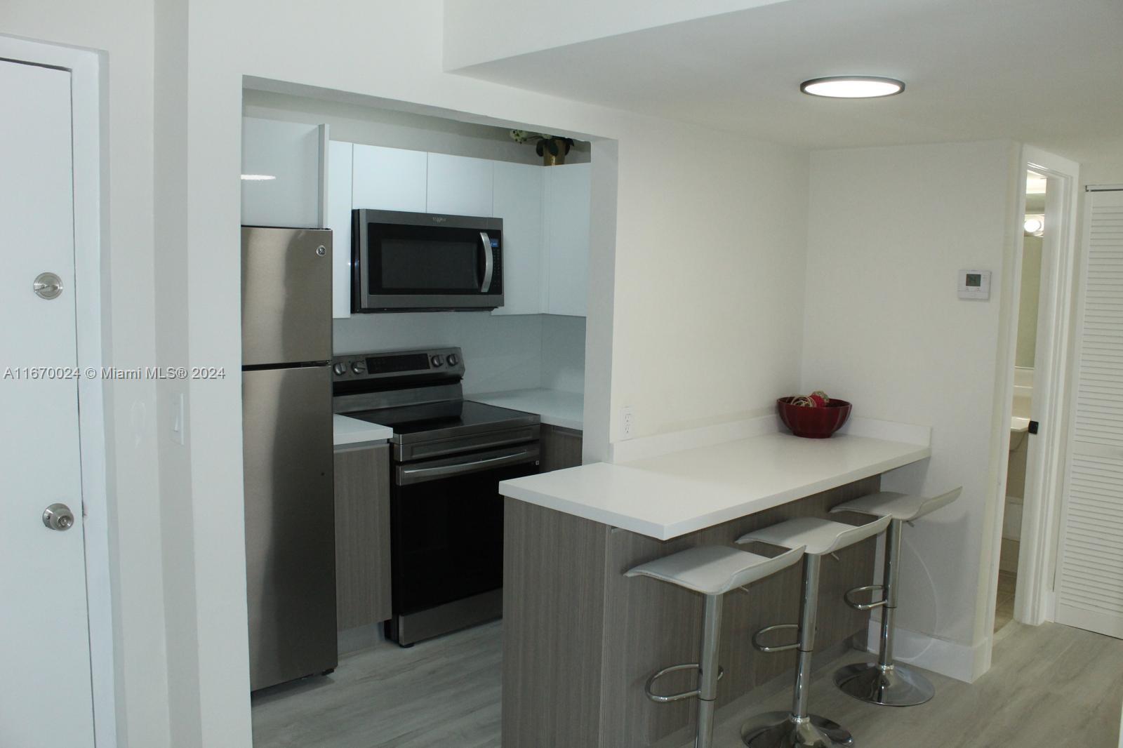 899 West Ave #7E, Miami Beach, Florida image 19