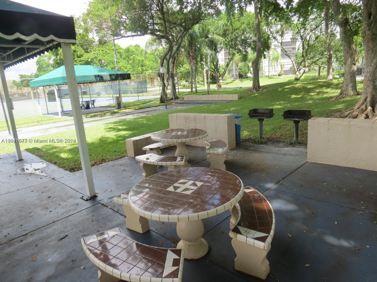 2209 S Cypress Bend Dr #304, Pompano Beach, Florida image 41