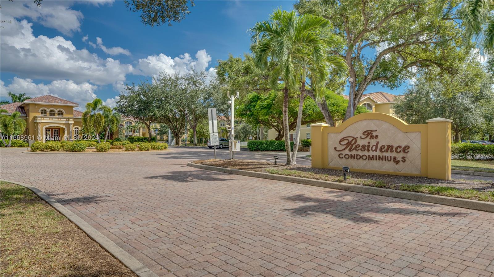 4105 Residence Drive #709, Fort Myers, Florida image 1