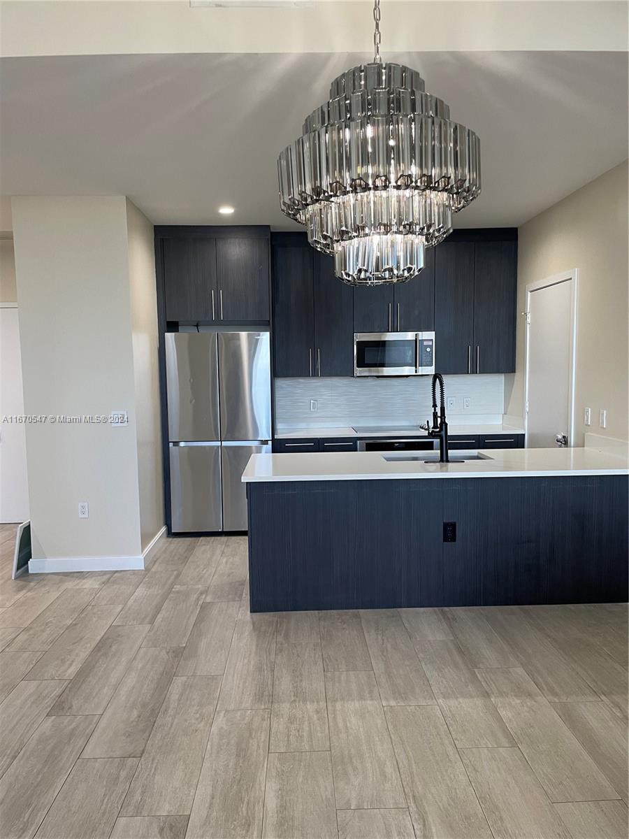 55 SW 9th St #4304, Miami FL 33130