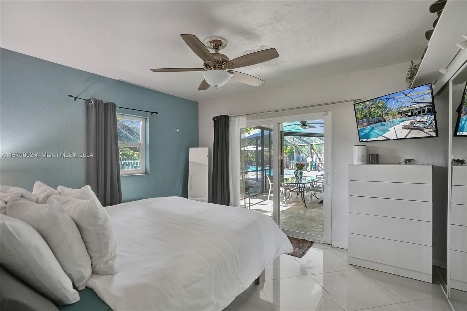 601 NW 22nd St, Wilton Manors, Florida image 32