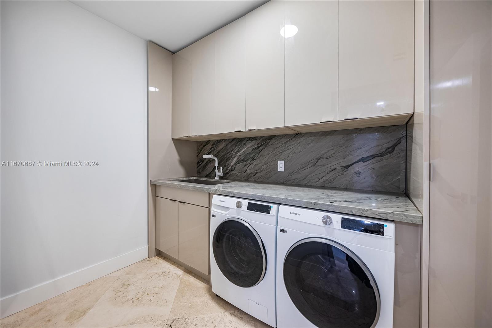 8855 Collins Ave #5G, Surfside FL 33154