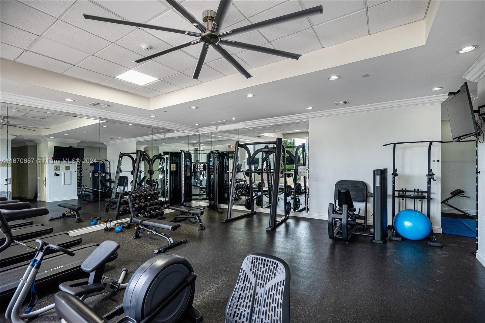 8855 Collins Ave #5G, Surfside FL 33154