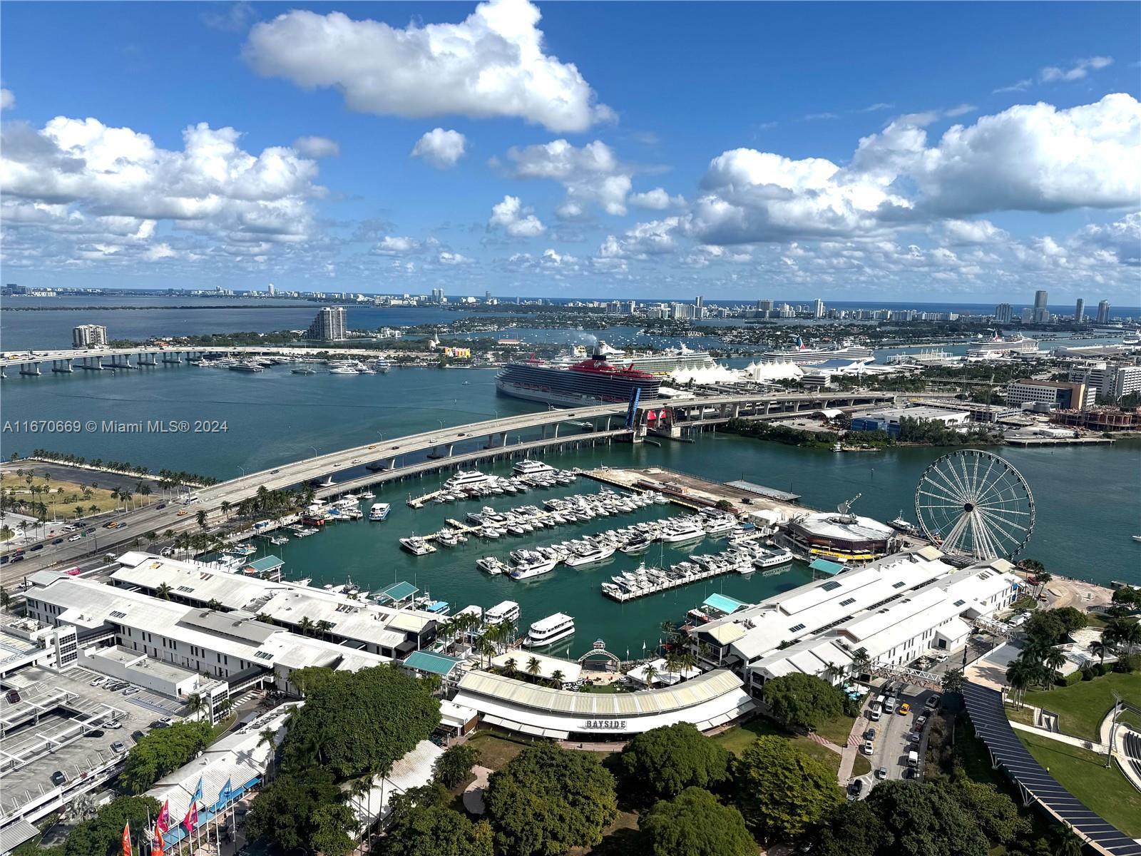244 Biscayne Blvd #3903, Miami FL 33132