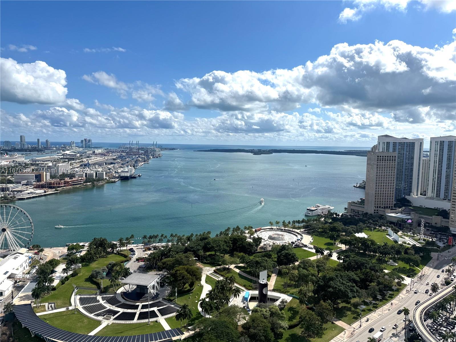 244 Biscayne Blvd #3903, Miami FL 33132