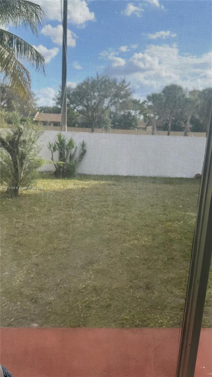 Listing Photo 14