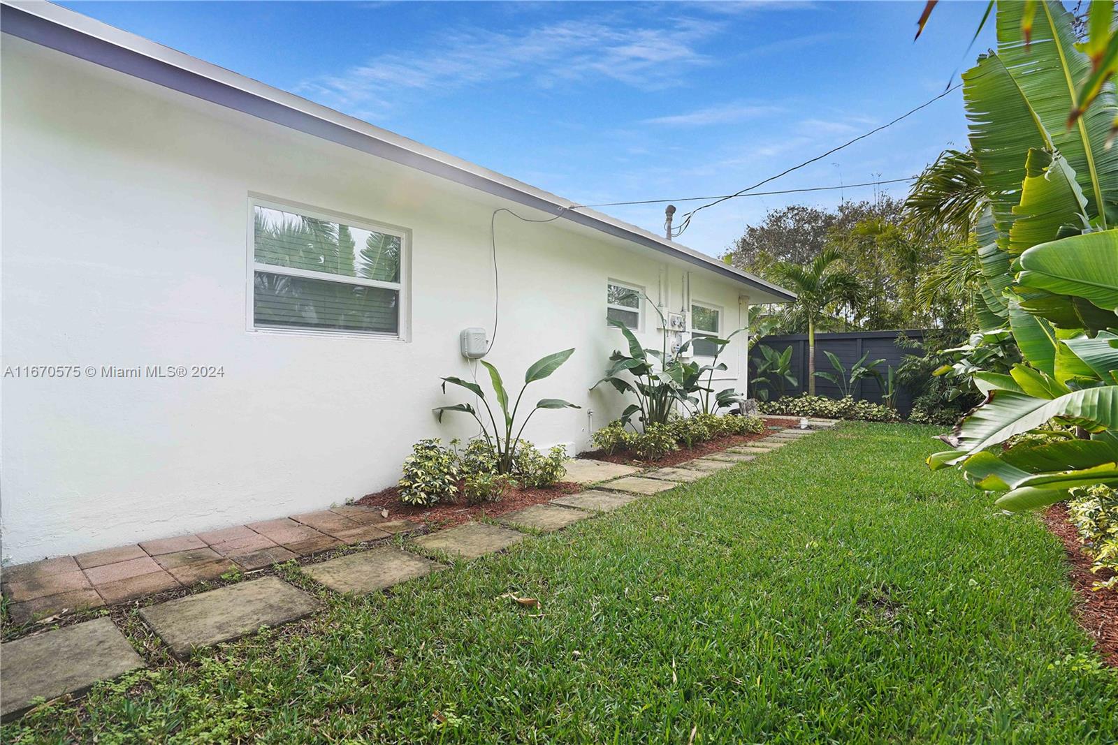 15 NE 16th St, Fort Lauderdale, Florida image 34