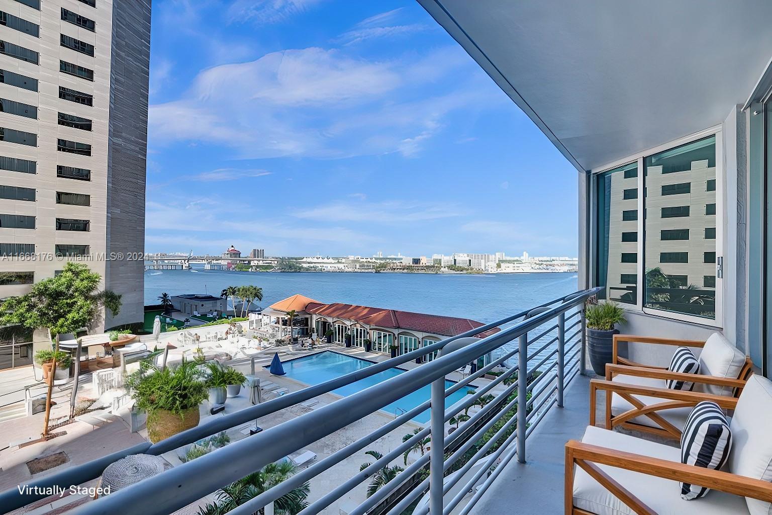 335 S Biscayne Blvd #1008, Miami FL 33131