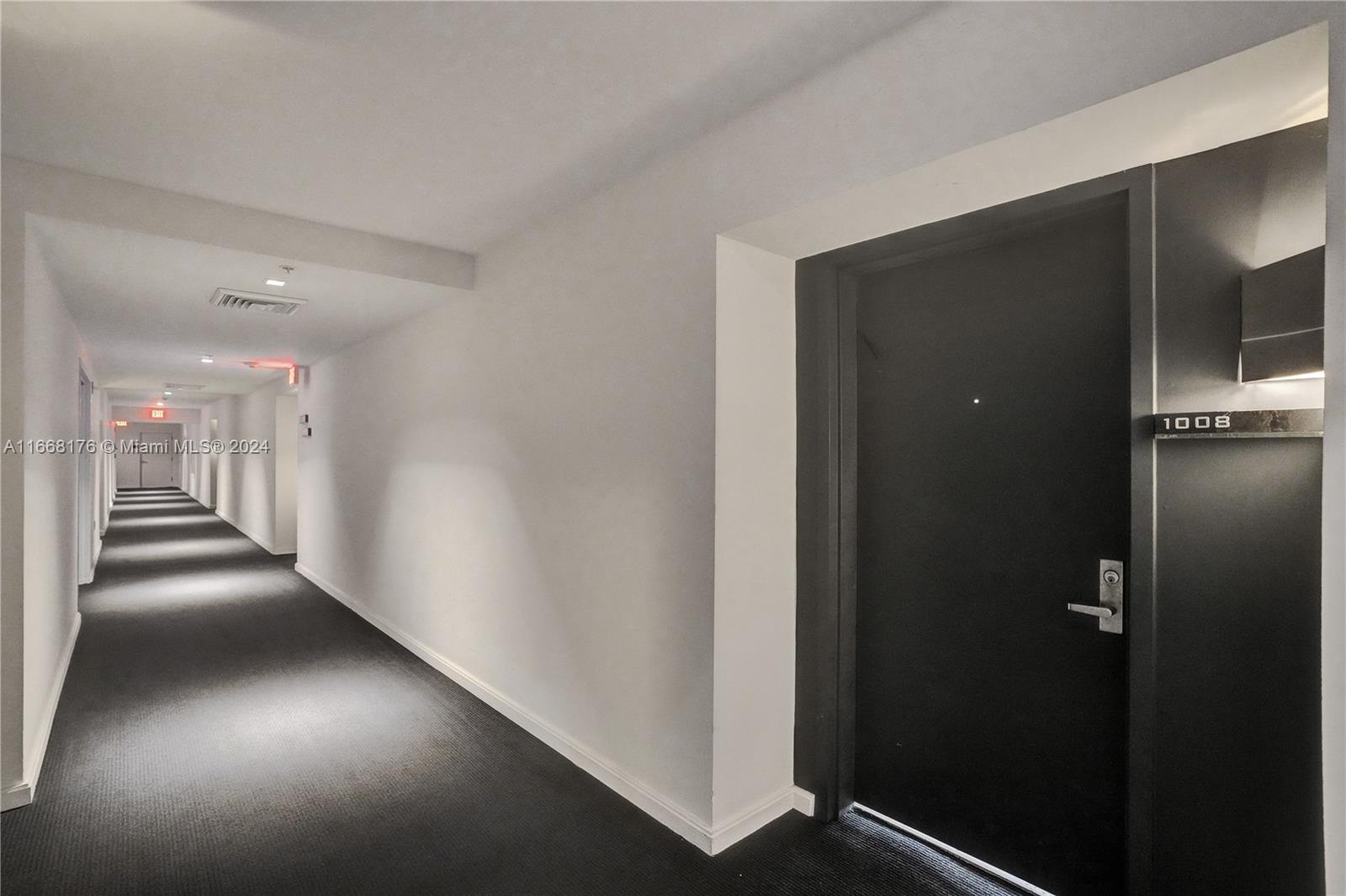 335 S Biscayne Blvd #1008, Miami FL 33131