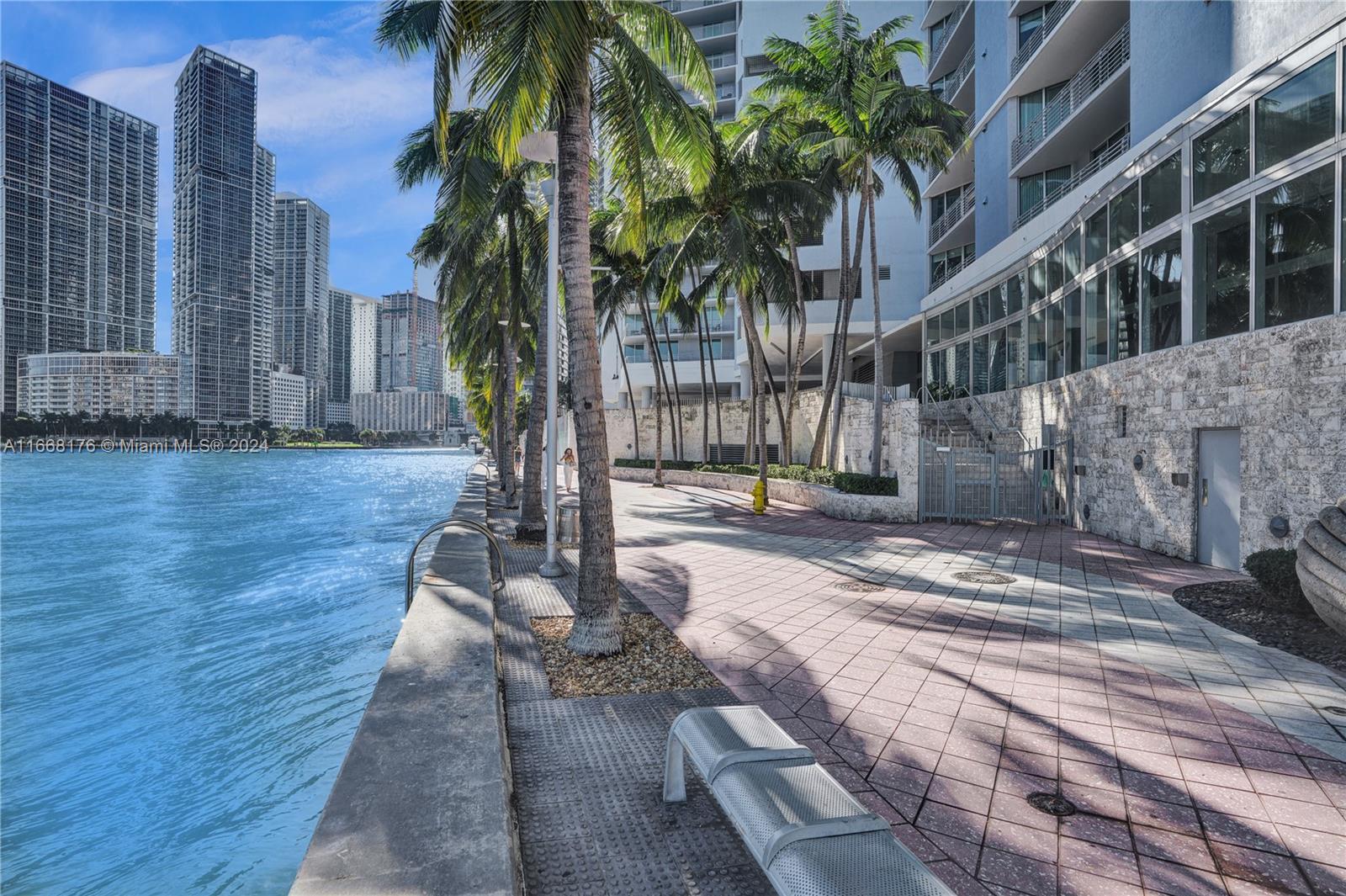 335 S Biscayne Blvd #1008, Miami FL 33131