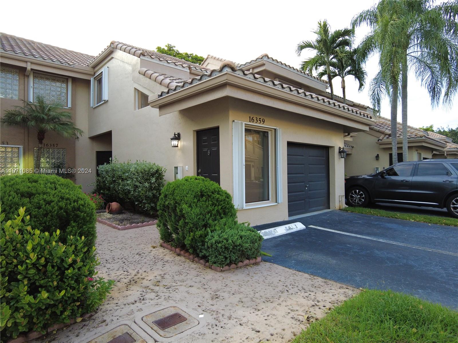 16359 Malibu Dr #60, Weston, Florida image 2