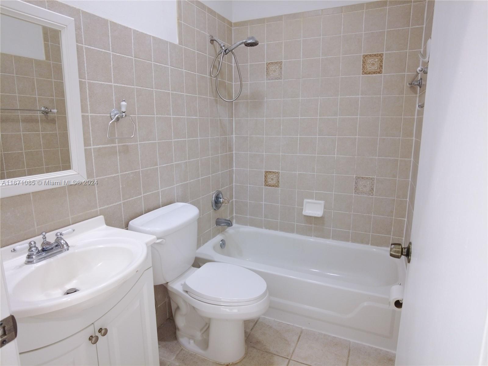 16359 Malibu Dr #60, Weston, Florida image 33