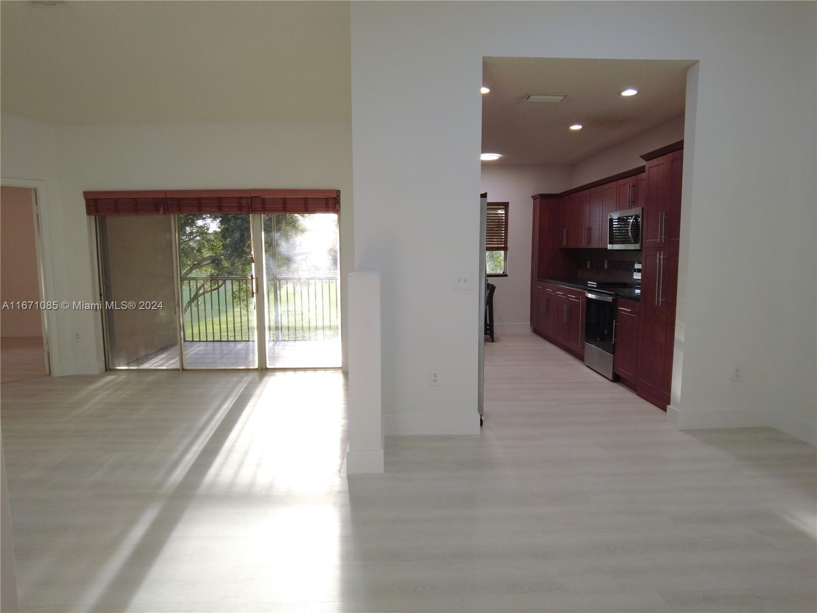 16359 Malibu Dr #60, Weston, Florida image 9