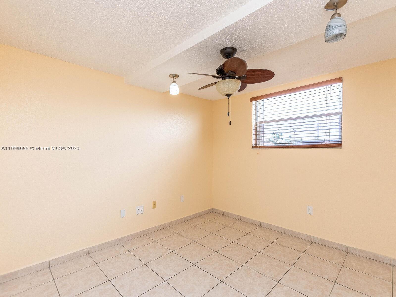 666 W 81st St #204, Hialeah, Florida image 14