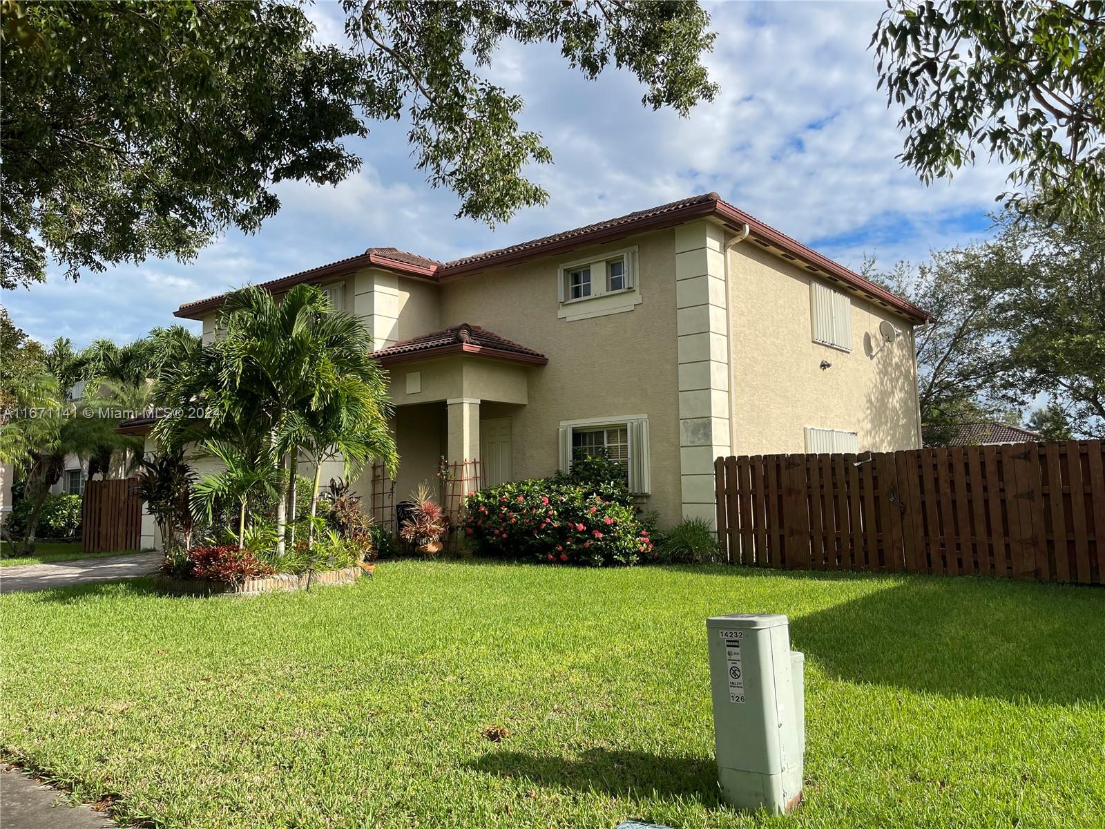 14232 SW 288th Ter, Homestead, Florida image 4