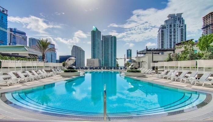999 SW 1st Ave #1801, Miami FL 33130