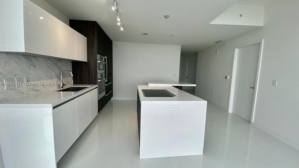 851 NE 1st Ave #4604, Miami FL 33132