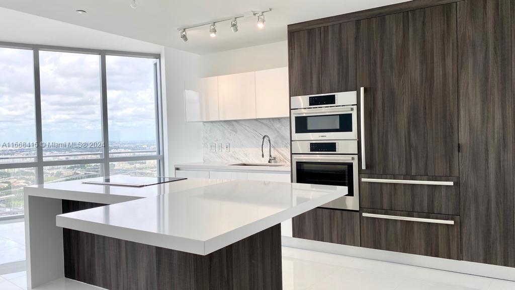 851 NE 1st Ave #4604, Miami FL 33132