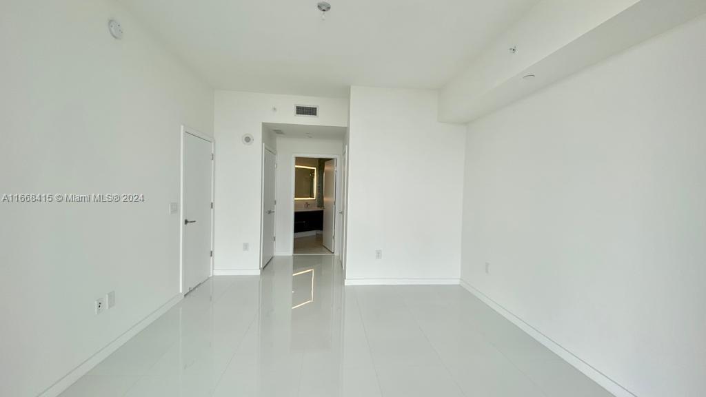 851 NE 1st Ave #4604, Miami FL 33132