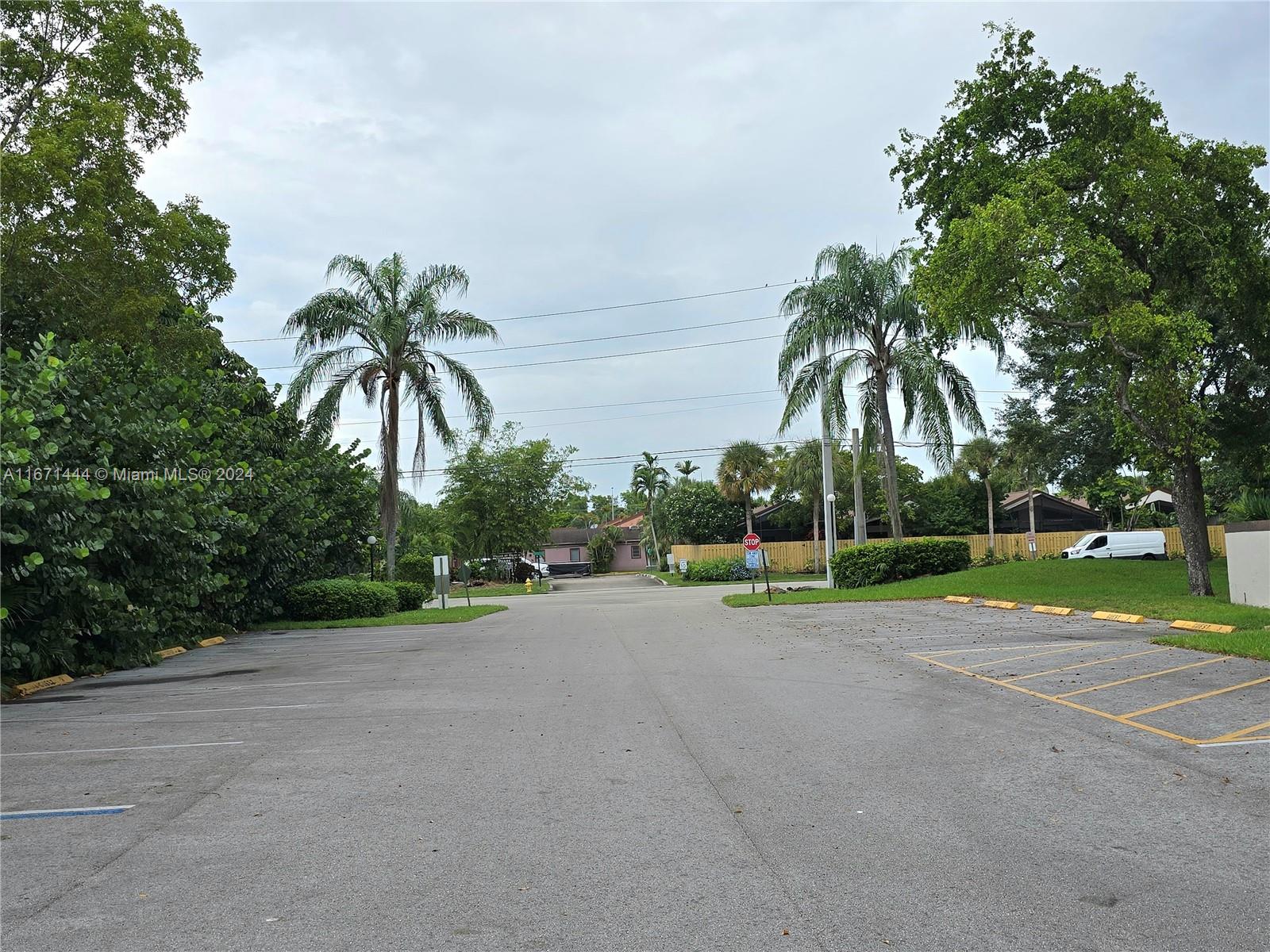 7100 NW 17th St #216, Plantation, Florida image 38