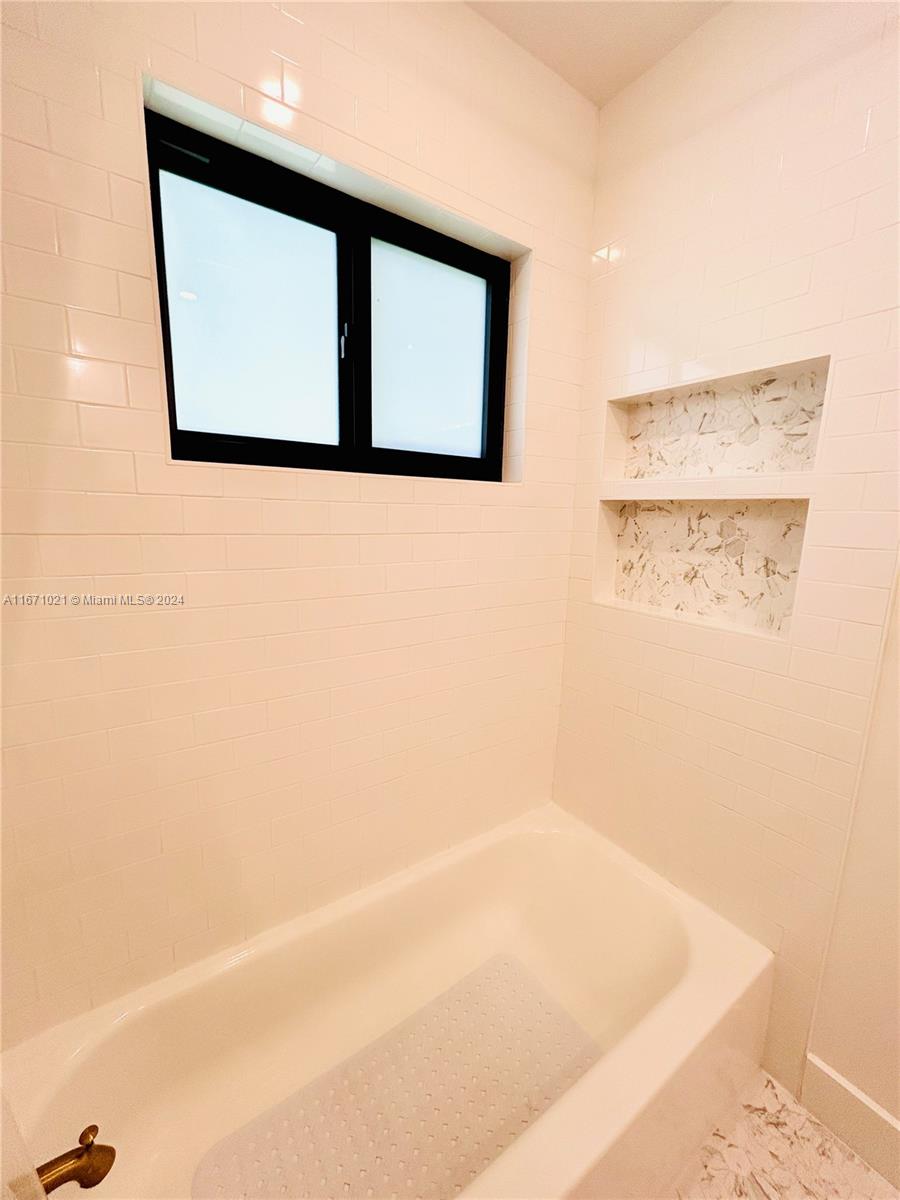 815 Mariana Ave, Coral Gables, Florida image 17