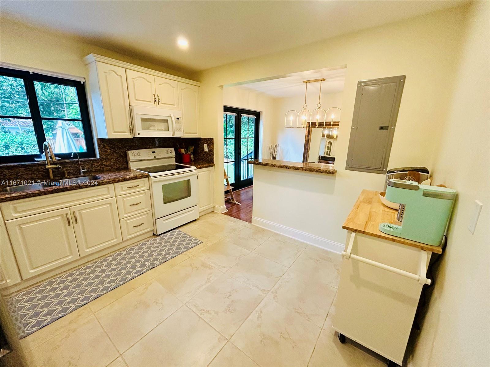 Listing Photo 32
