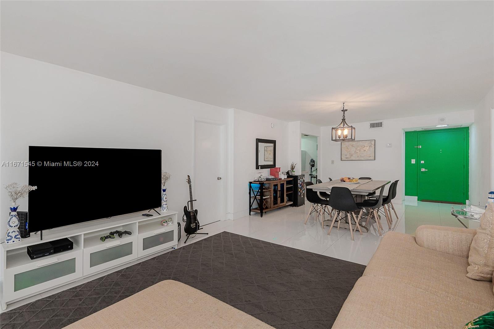 6039 Collins Ave #307, Miami Beach, Florida image 6