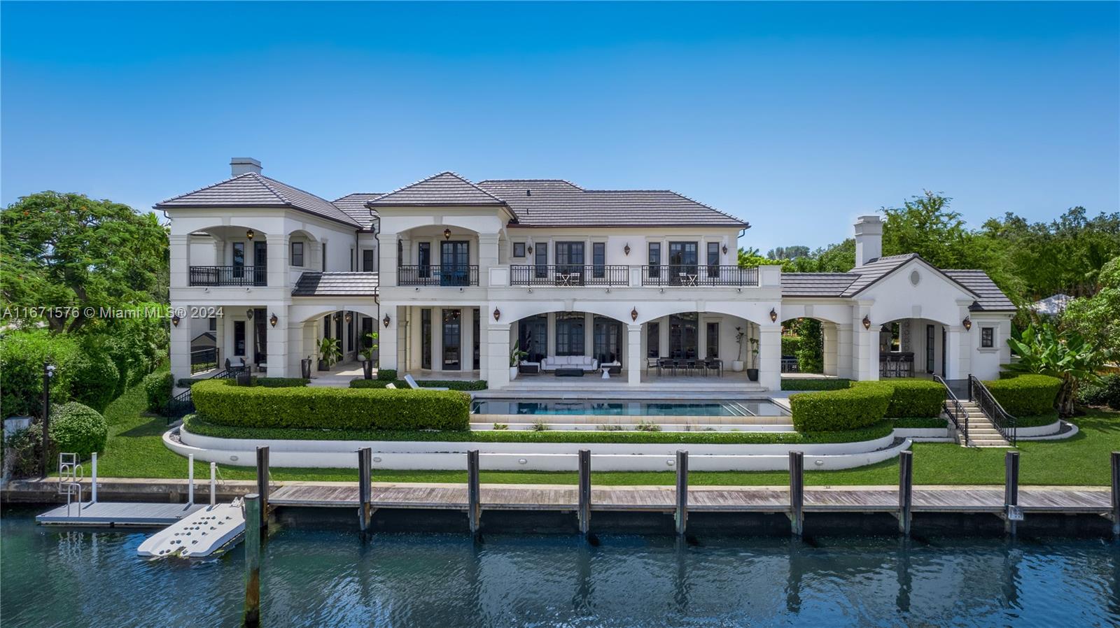 9320  Gallardo St  For Sale A11671576, FL