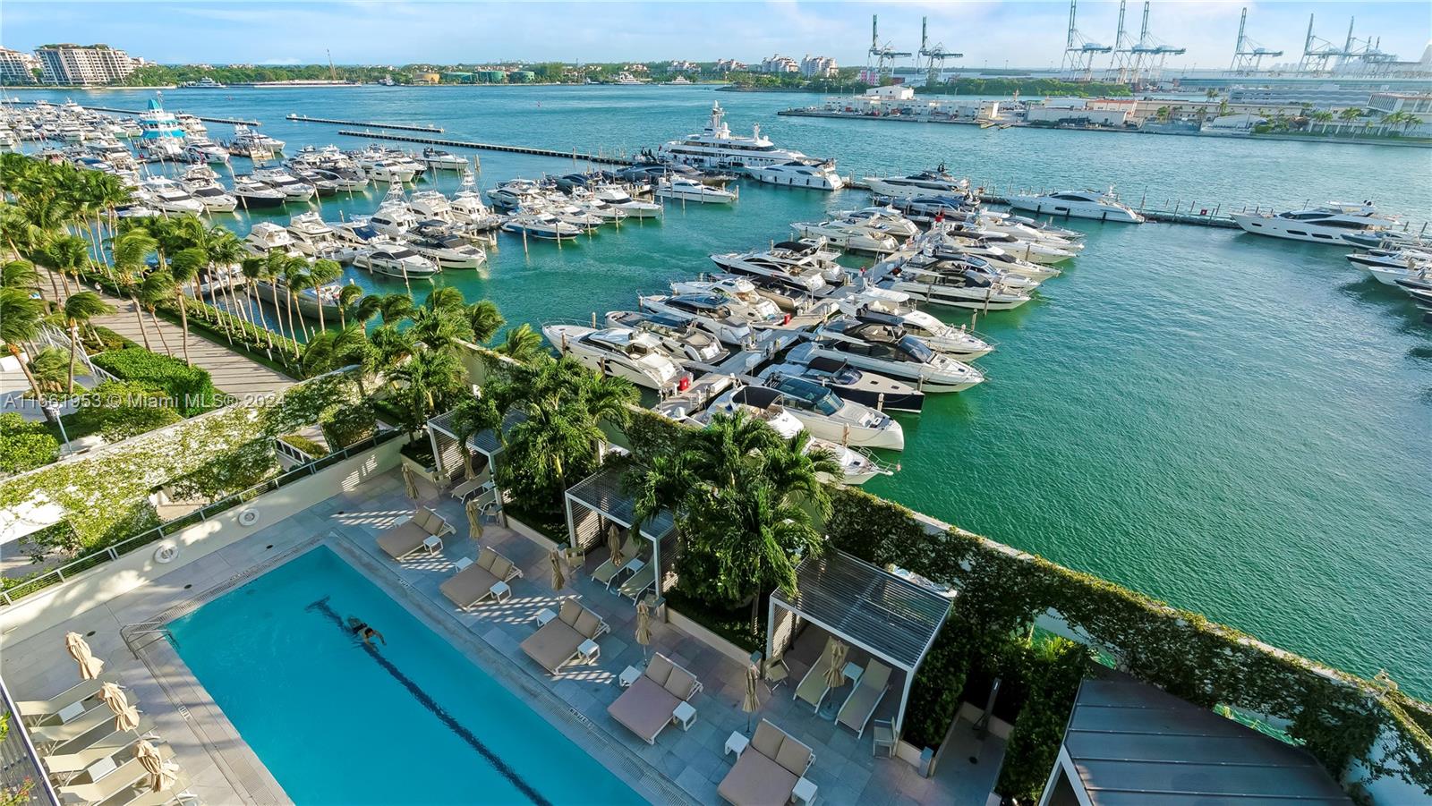 450 Alton Rd #901-902, Miami Beach FL 33139