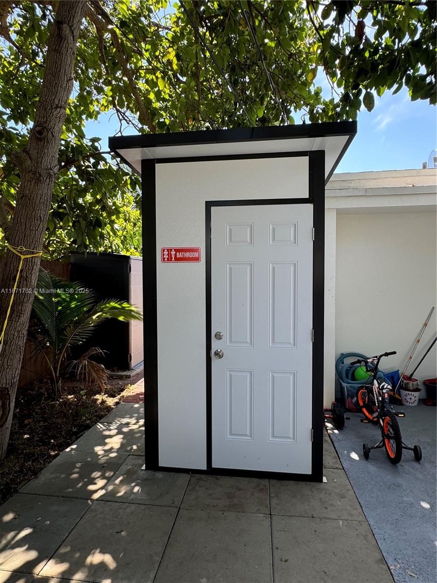 Listing Photo 19