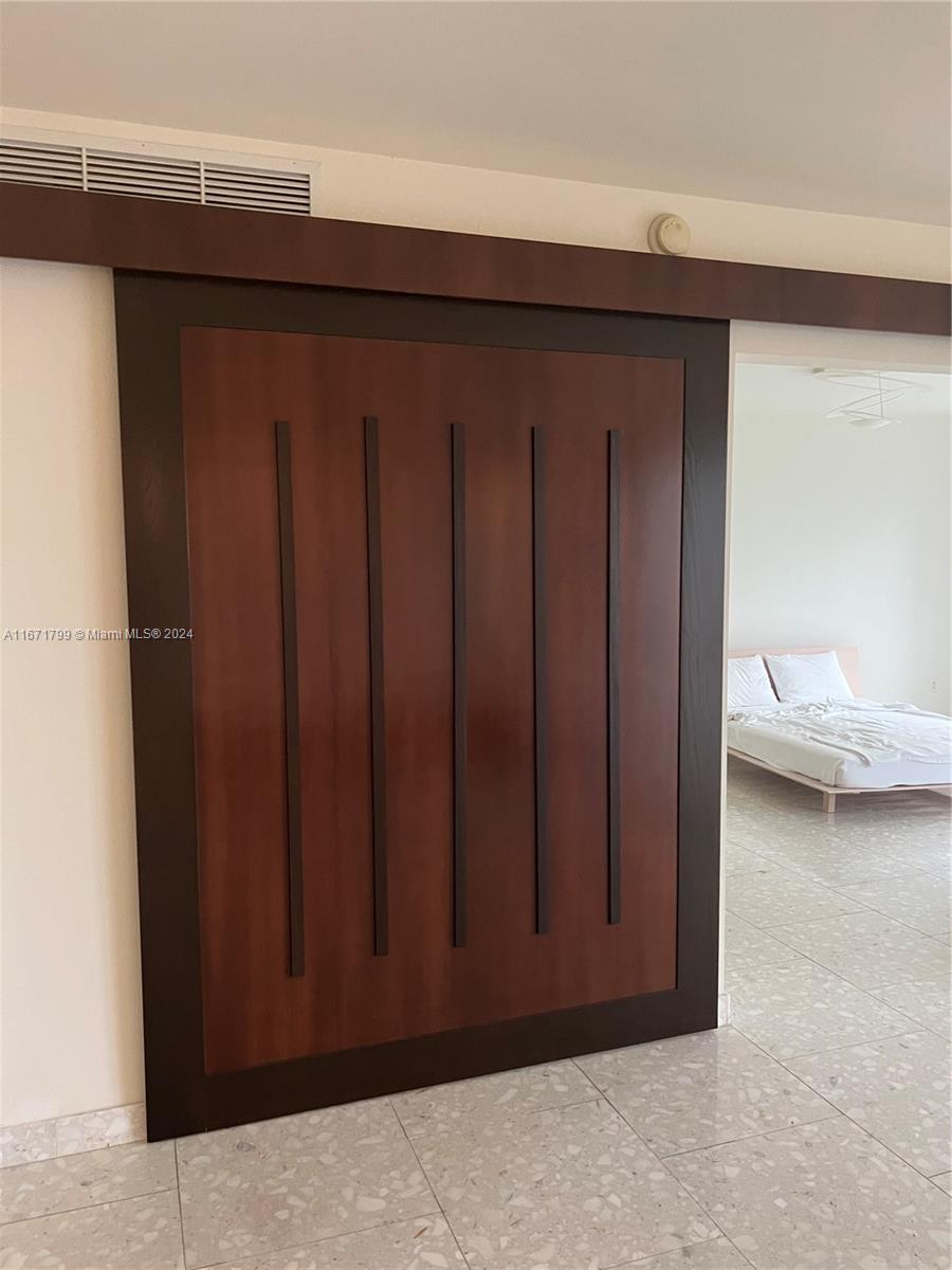 901 Brickell Key Blvd #1502, Miami FL 33131