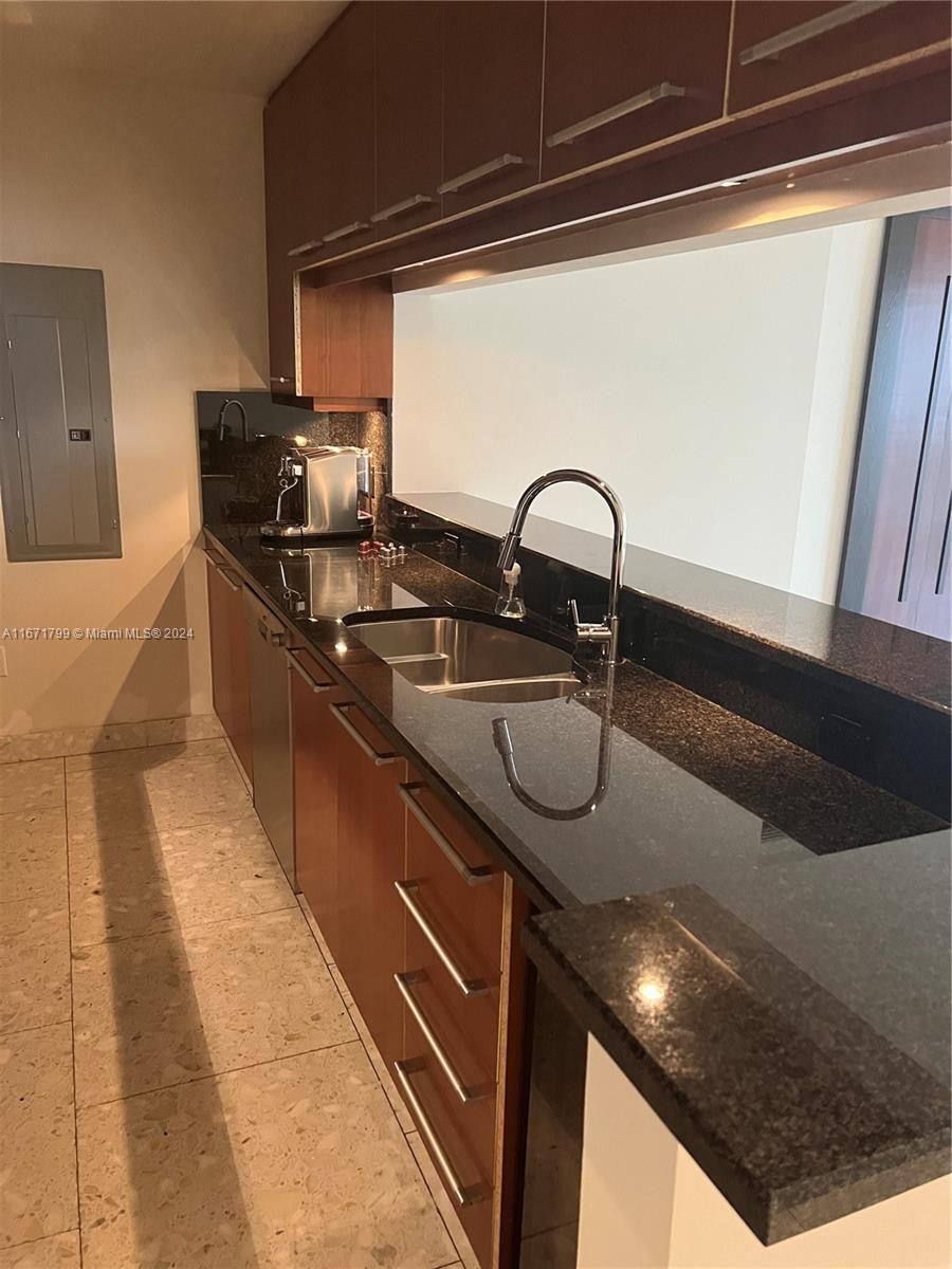 901 Brickell Key Blvd #1502, Miami FL 33131