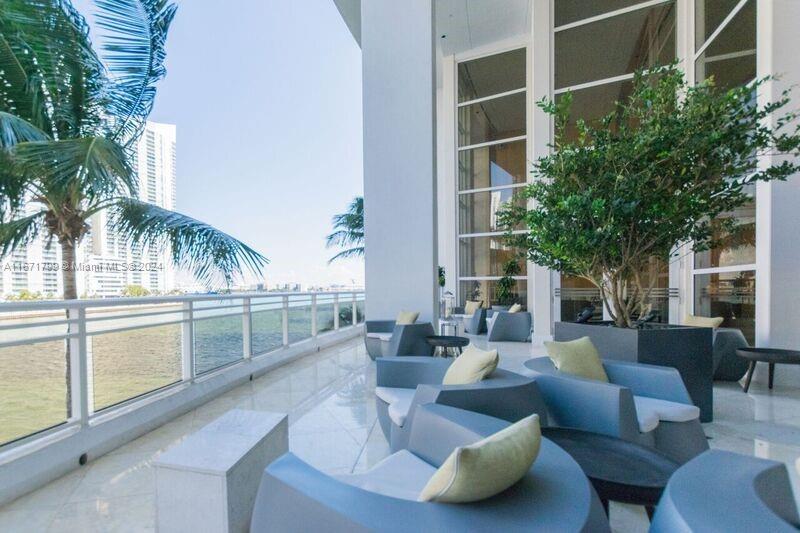 901 Brickell Key Blvd #1502, Miami FL 33131