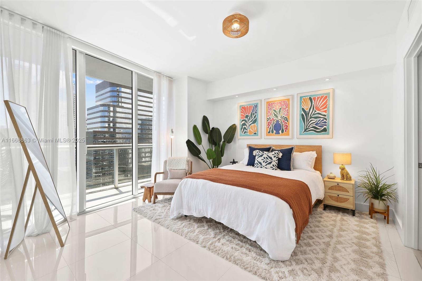 495 Brickell Ave #2905, Miami FL 33131