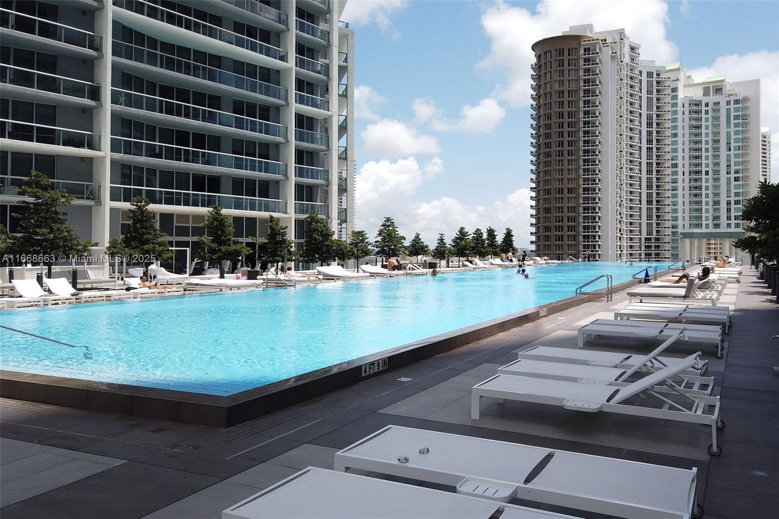495 Brickell Ave #2905, Miami FL 33131