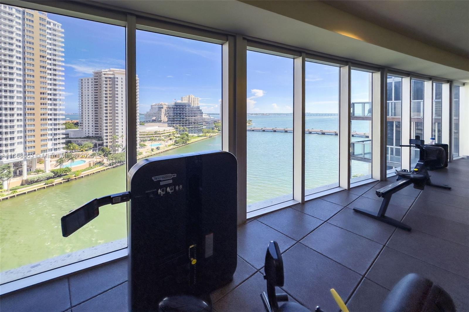 495 Brickell Ave #2905, Miami FL 33131