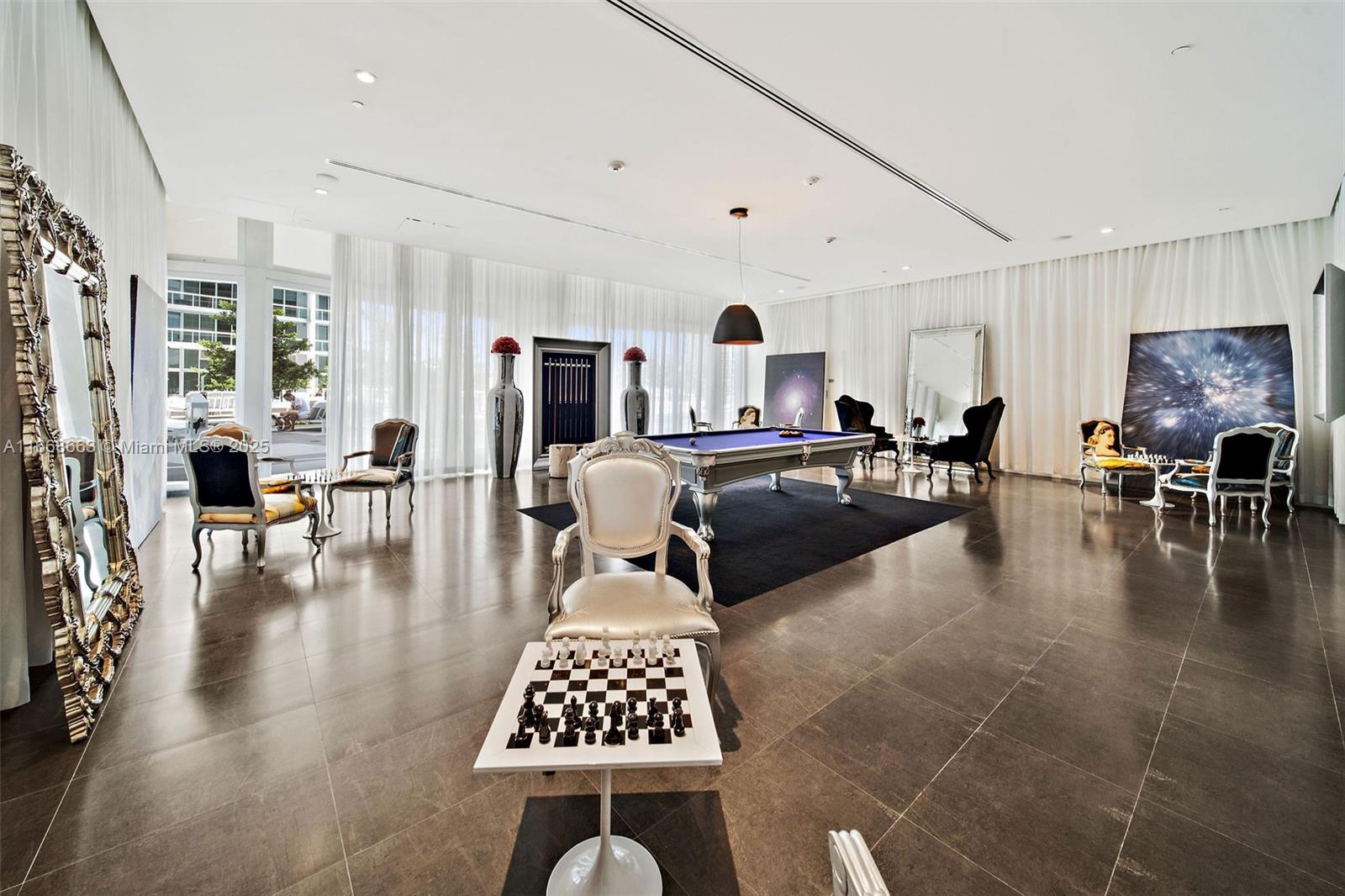495 Brickell Ave #2905, Miami FL 33131