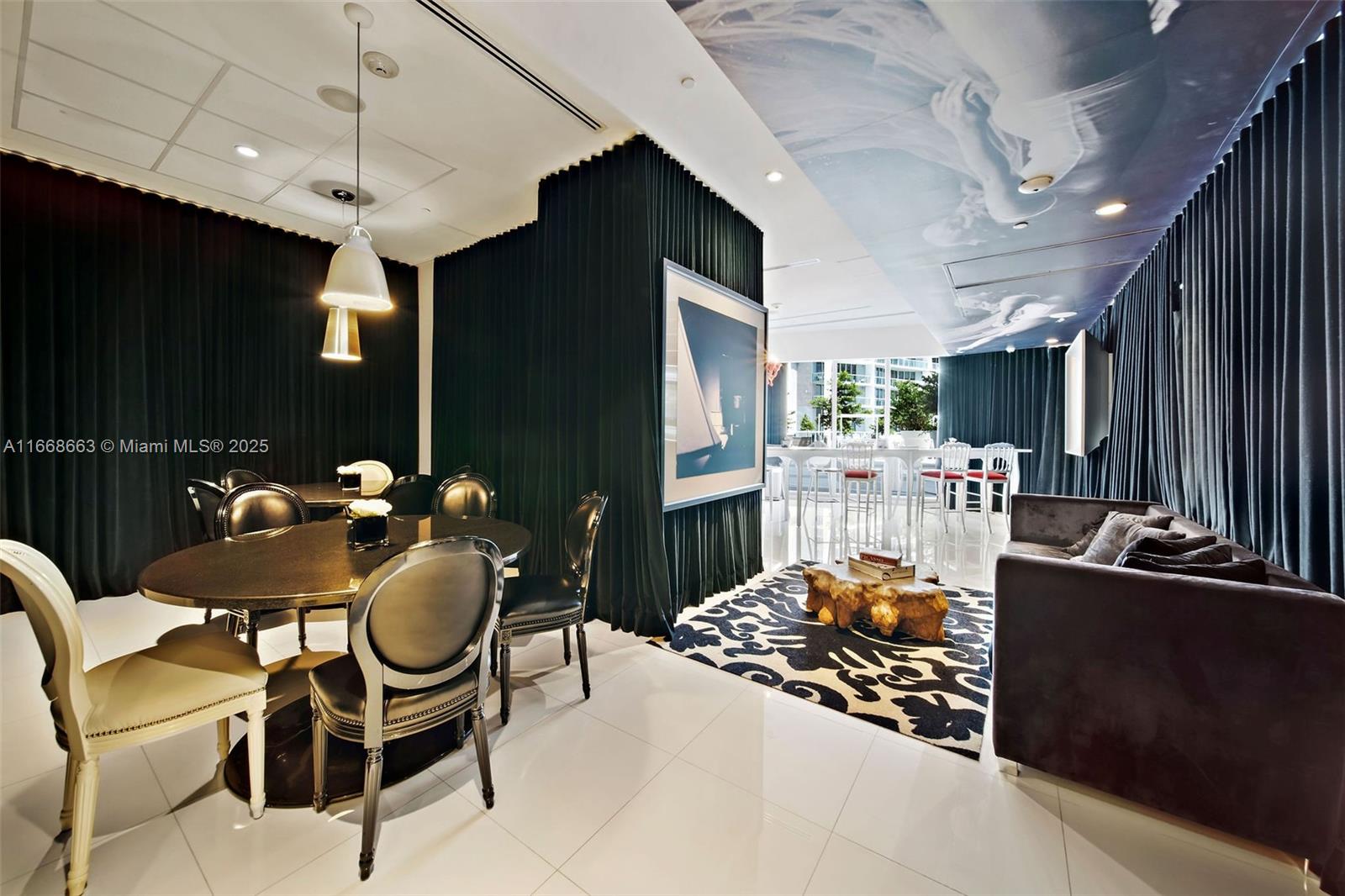 495 Brickell Ave #2905, Miami FL 33131