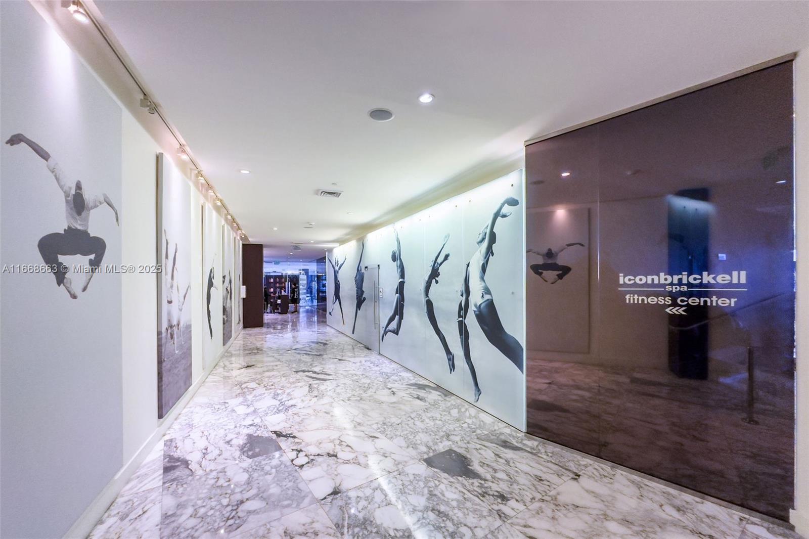 495 Brickell Ave #2905, Miami FL 33131