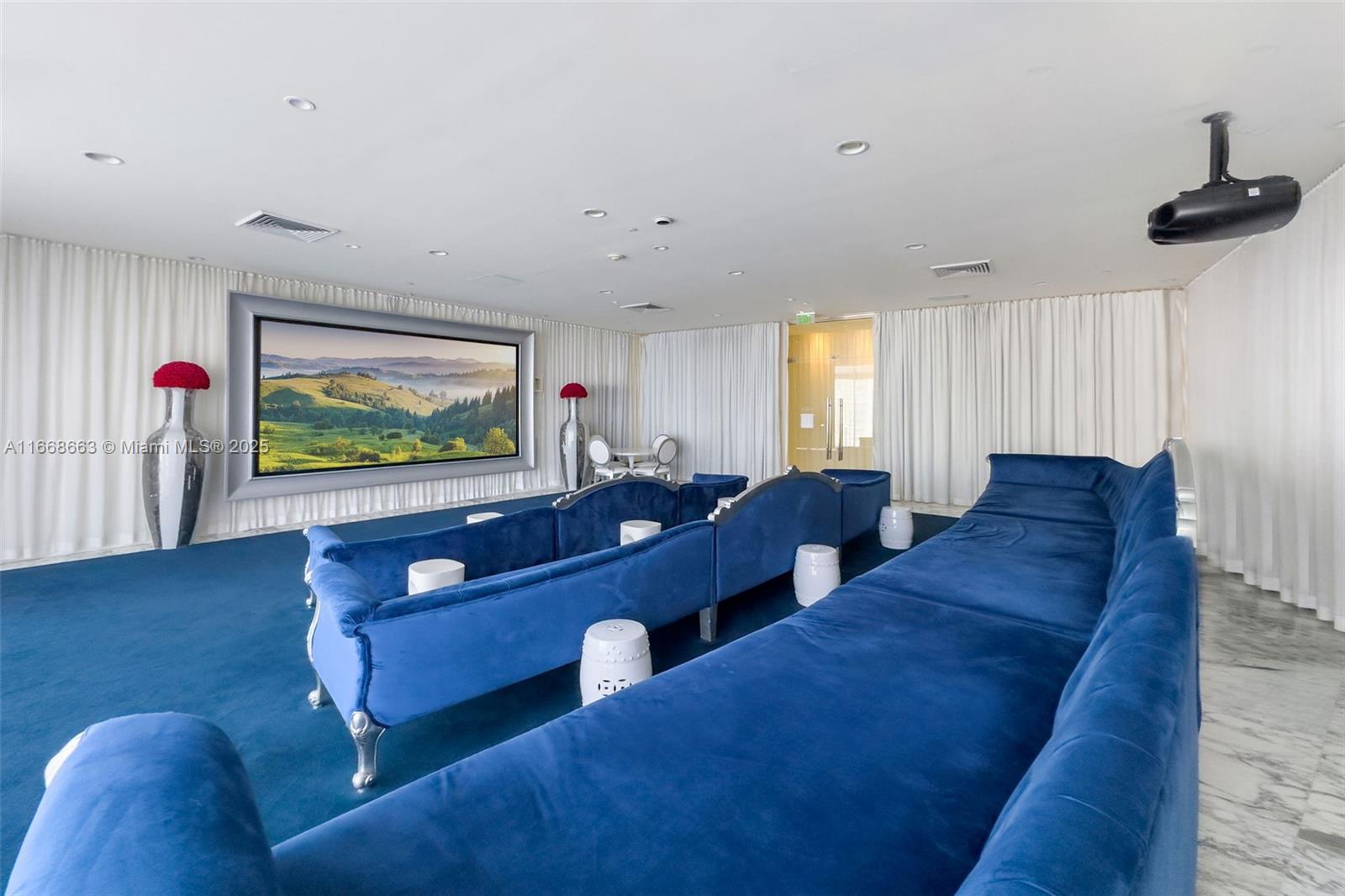 495 Brickell Ave #2905, Miami FL 33131